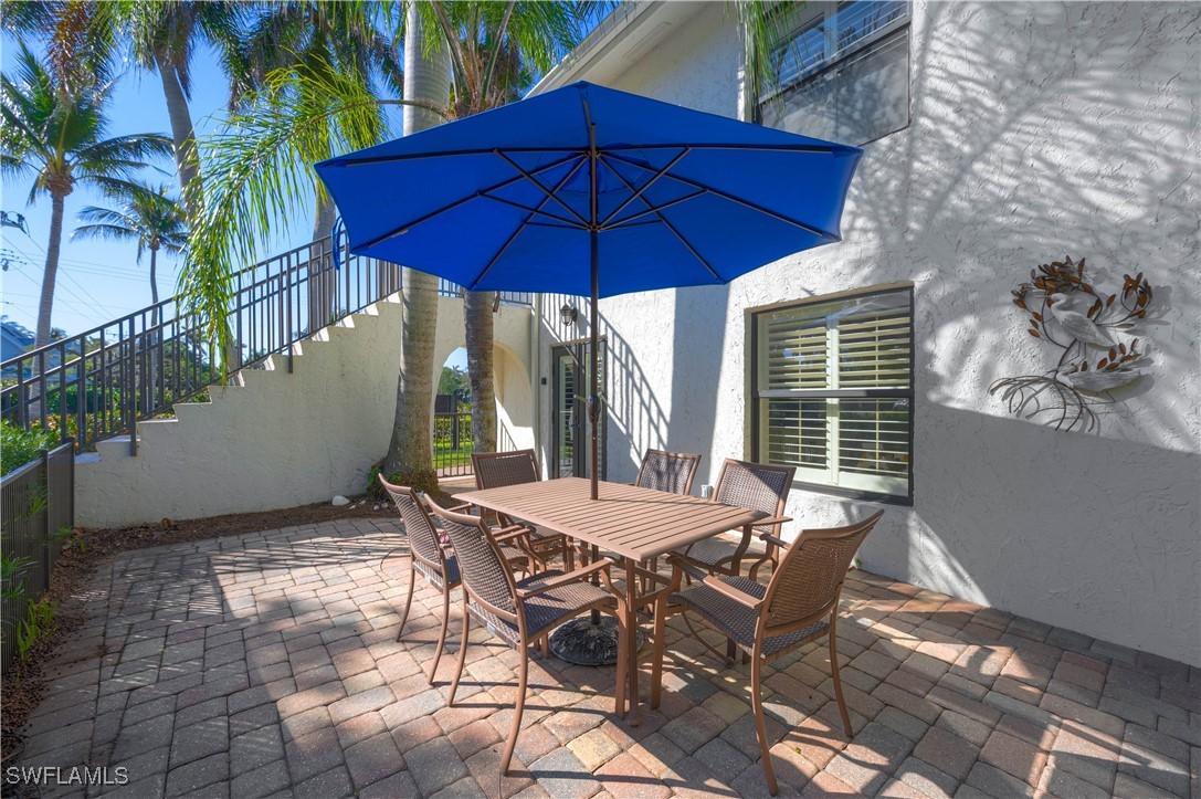 655 8th Ave. #3, Naples, FL 34102