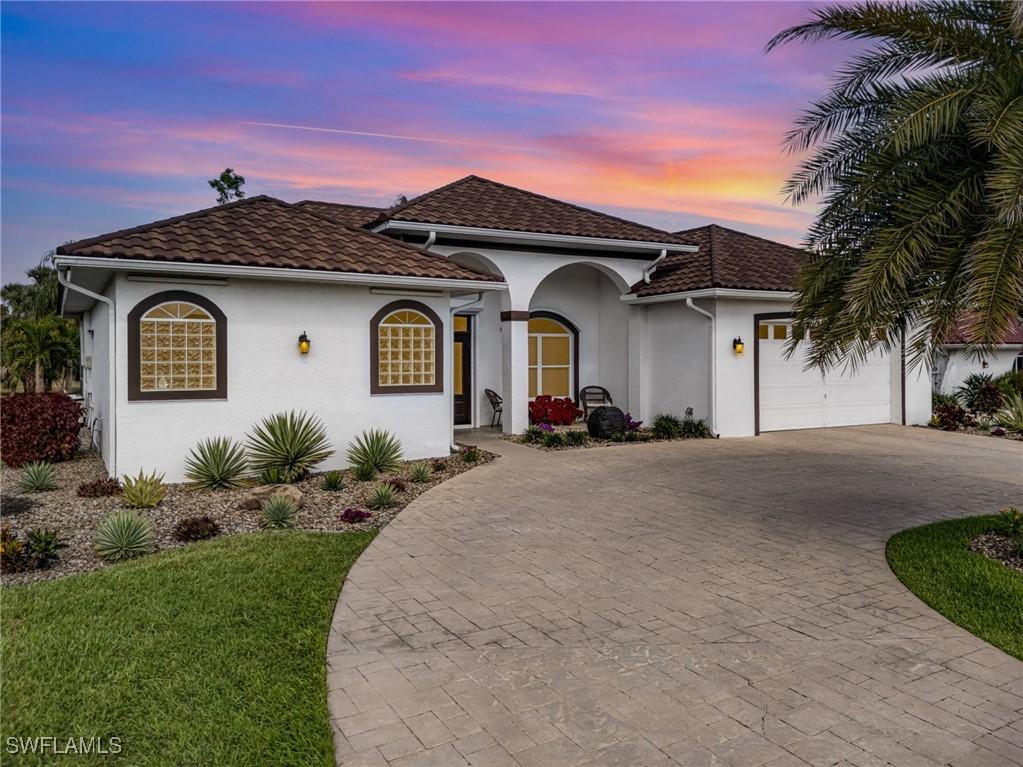 4041 Orange Grove Blvd., North Fort Myers, FL 33903