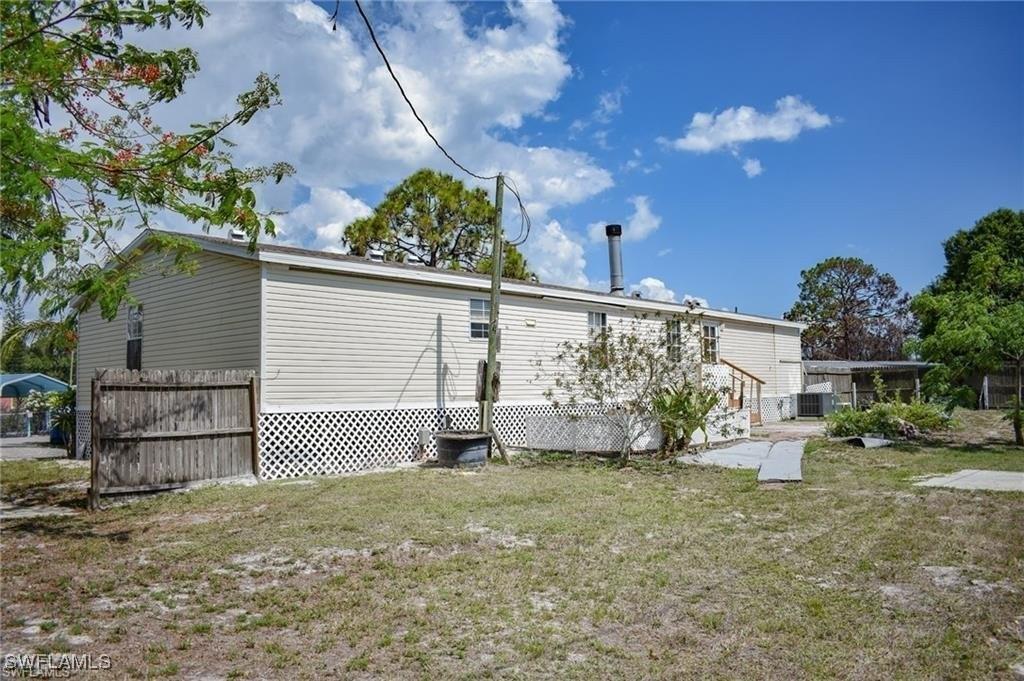 3686 Unique Cir., Fort Myers, FL 33908