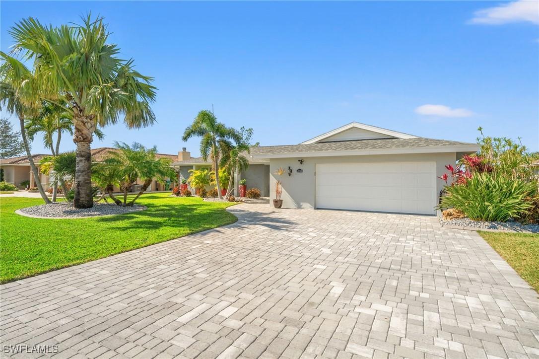 4930 Santa Monica Ct., Cape Coral, FL 33904