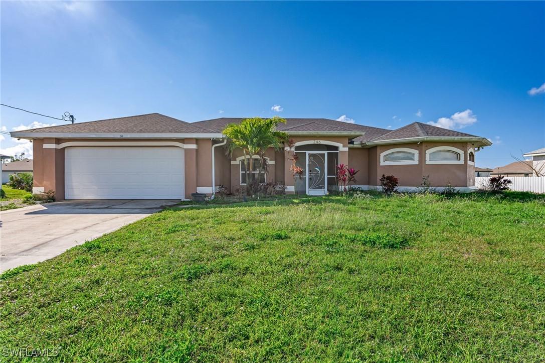 246 Blackstone Dr., Fort Myers, FL 33913