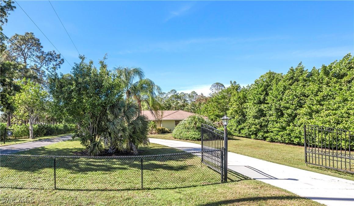 3241 68th St., Naples, FL 34105