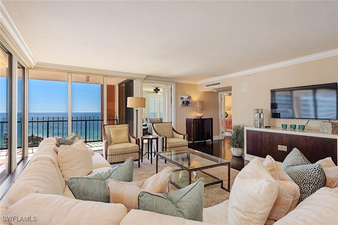 4251 Gulf Shore Blvd. #16C, Naples, FL 34103