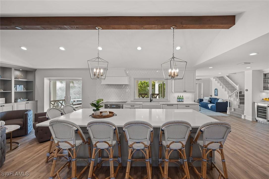 4611 Crayton Rd., Naples, FL 34103