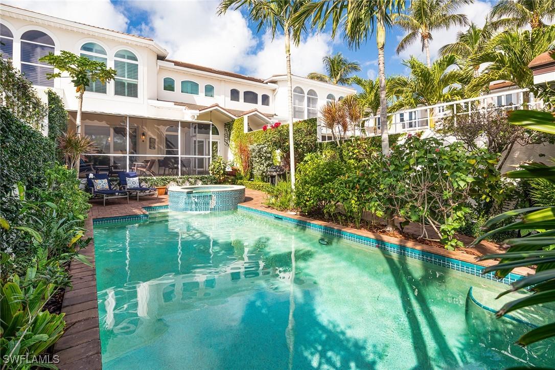 1130 6th St. #6, Naples, FL 34102