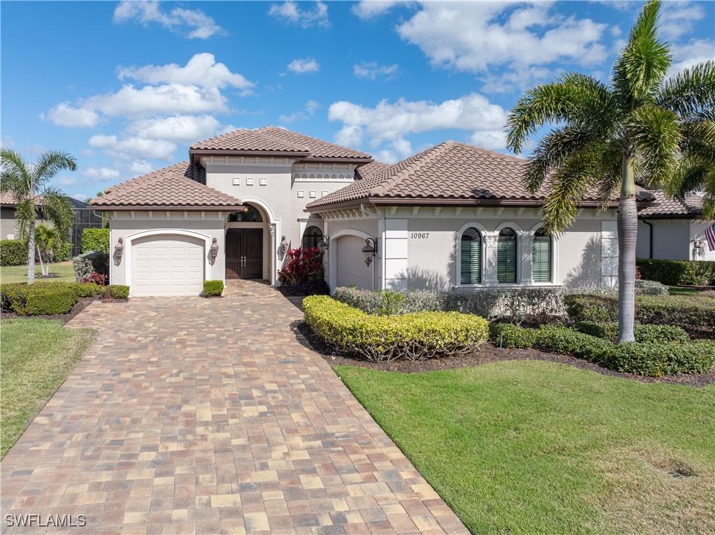 10967 Esteban Dr., Fort Myers, FL 33912