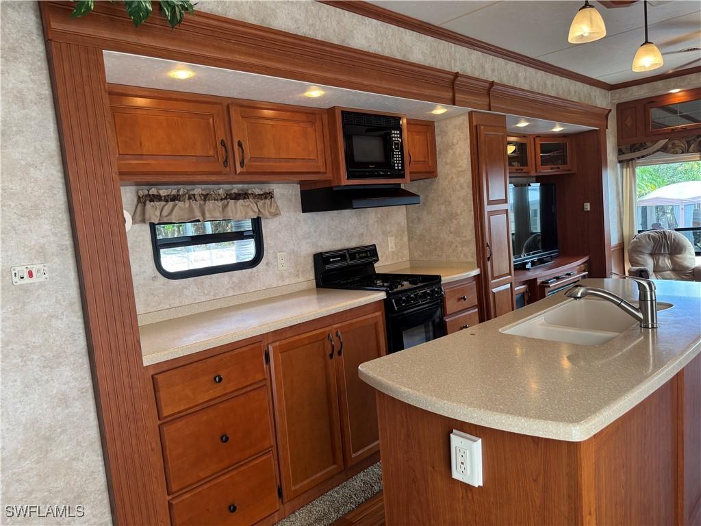 69 Kumquat Ln. #192, Naples, FL 34114