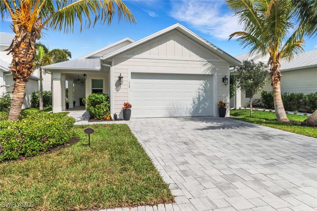 119 Cambria Ln., Naples, FL 34112
