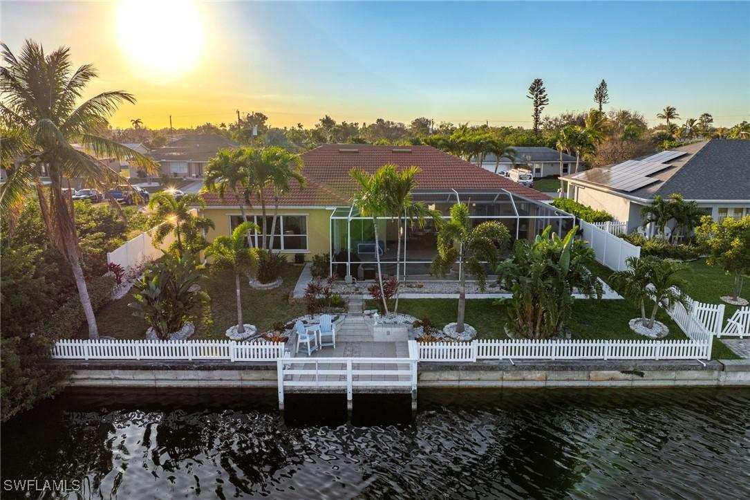 127 SE 15th Ave., Cape Coral, FL 33990