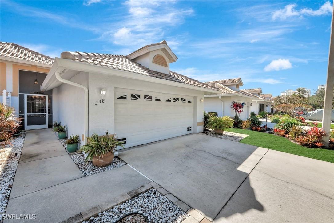 538 Captn Kate Ct. #25, Naples, FL 34110
