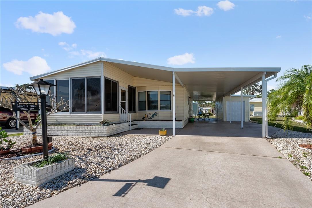 460 Nicklaus Blvd., North Fort Myers, FL 33903