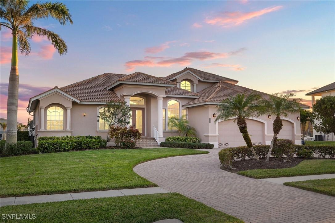 757 Bluebonnet Ct., Marco Island, FL 34145