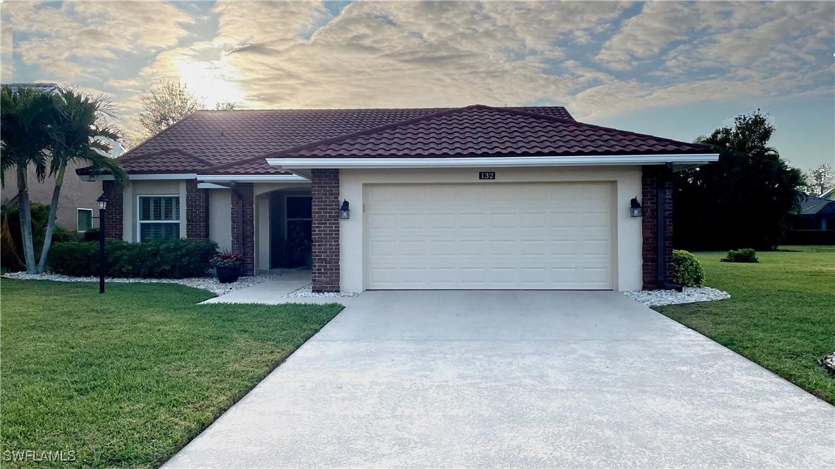 132 Granville Ct., Naples, FL 34104