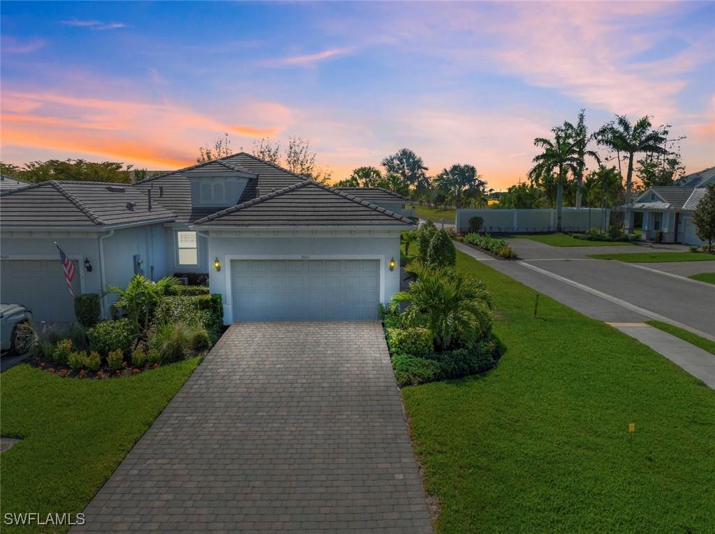 10641 Jackson Square Dr., Estero, FL 33928