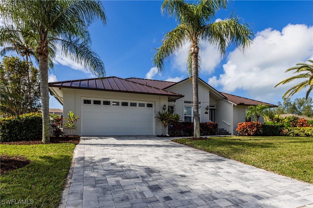 701 Tigertail Ct., Marco Island, FL 34145