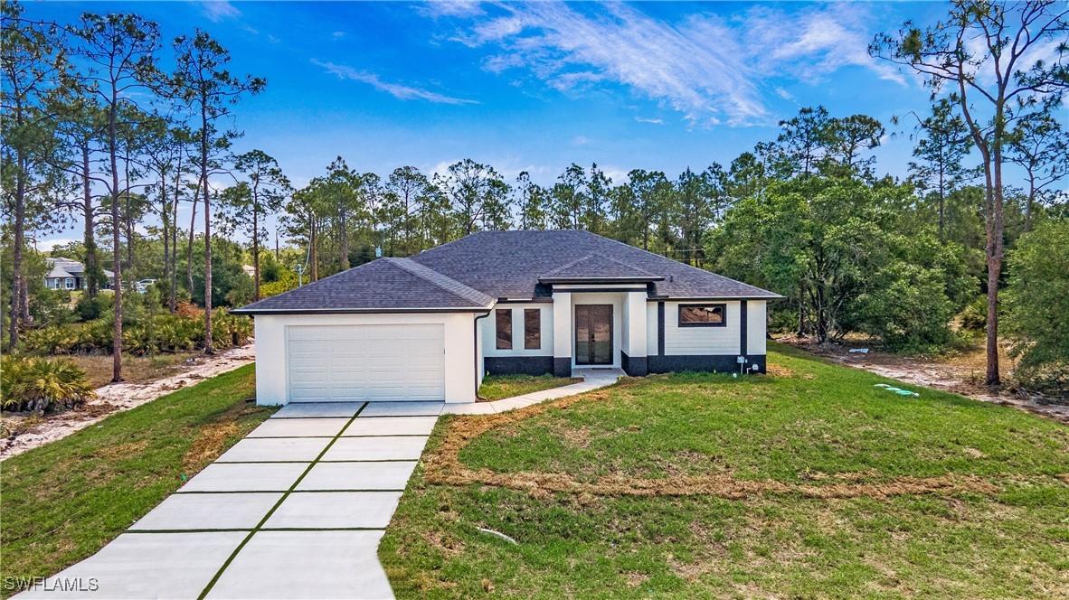 1420 Poinsettia Ave., Lehigh Acres, FL 33972