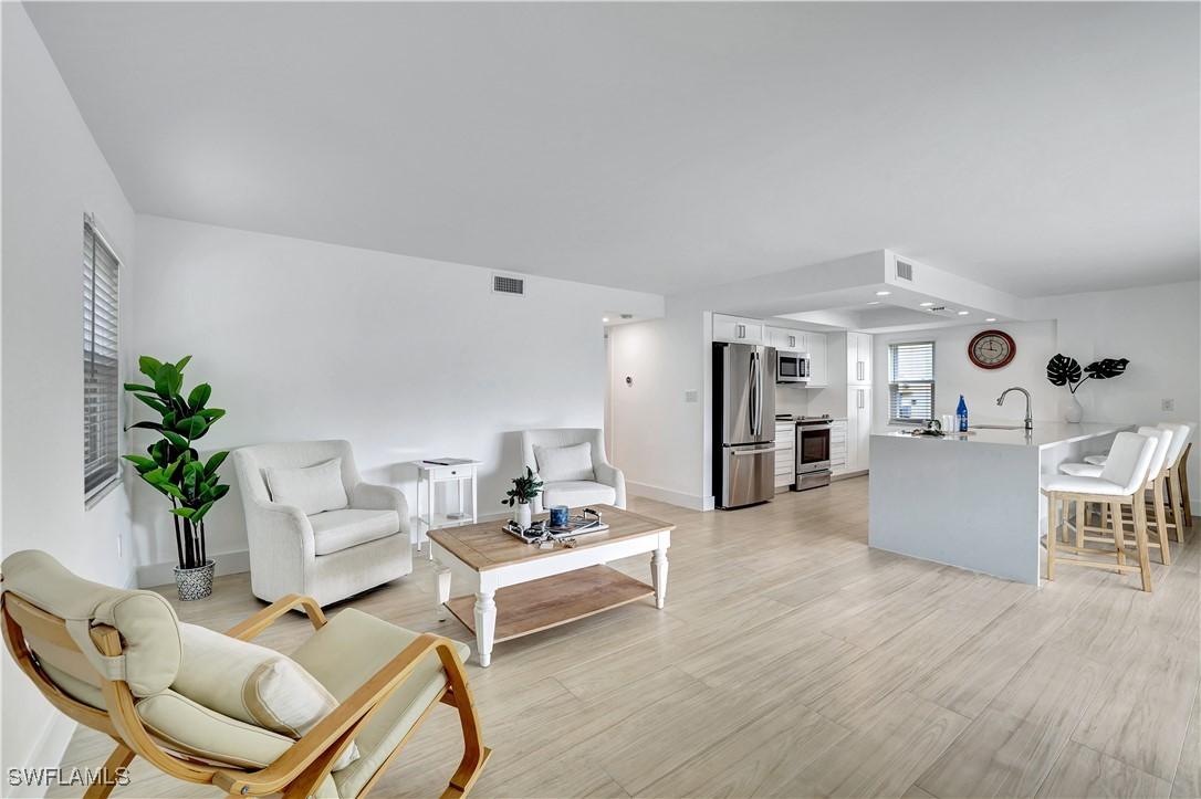 1155 Sandpiper St. #A7, Naples, FL 34102