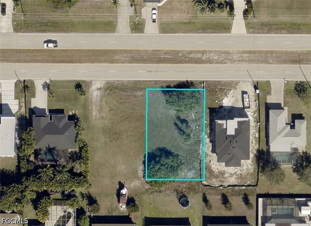 2502 Embers Pkwy., Cape Coral, FL 33993