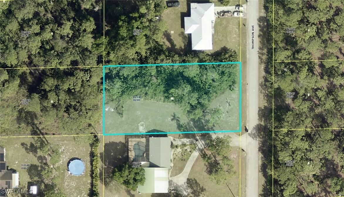 1515 Thompson Ave., Lehigh Acres, FL 33972