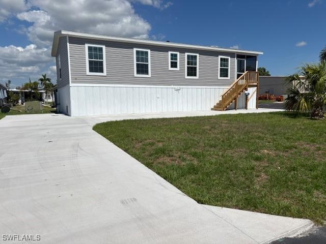 302 W Shoreland Dr., Fort Myers, FL 33905