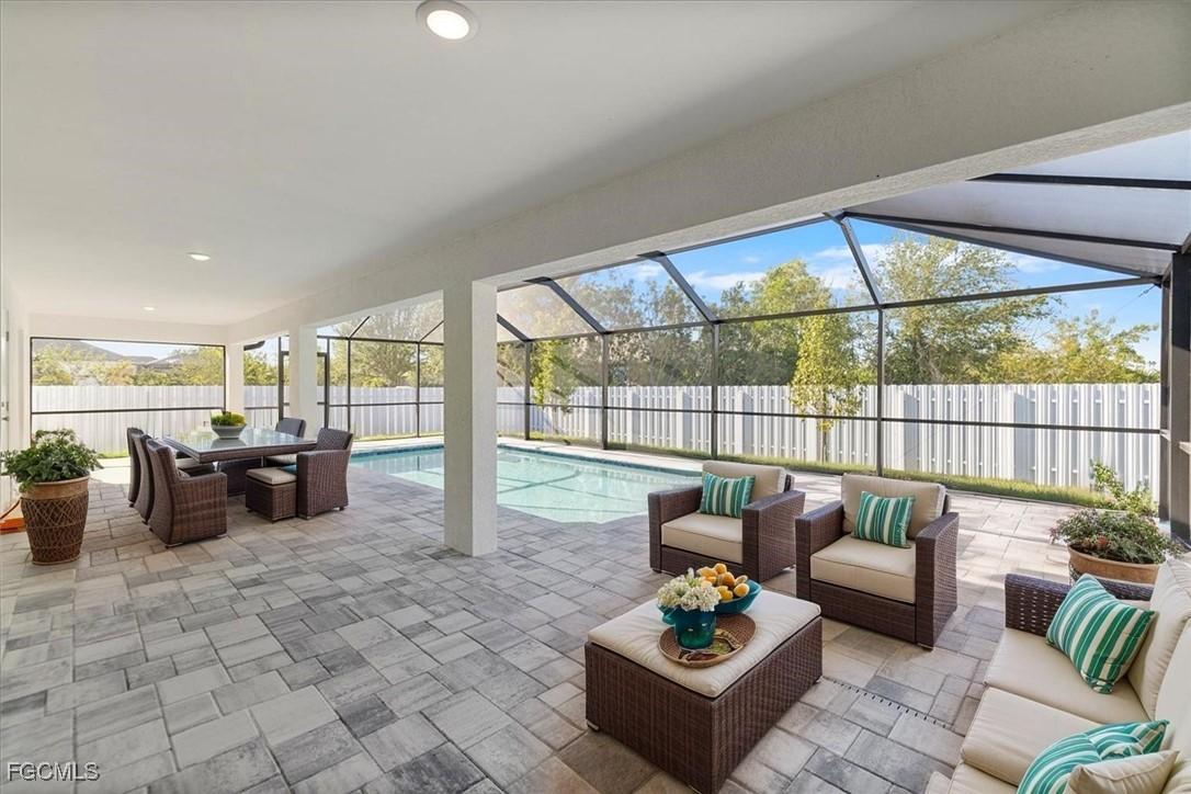 2021 NW 4th Ter., Cape Coral, FL 33993