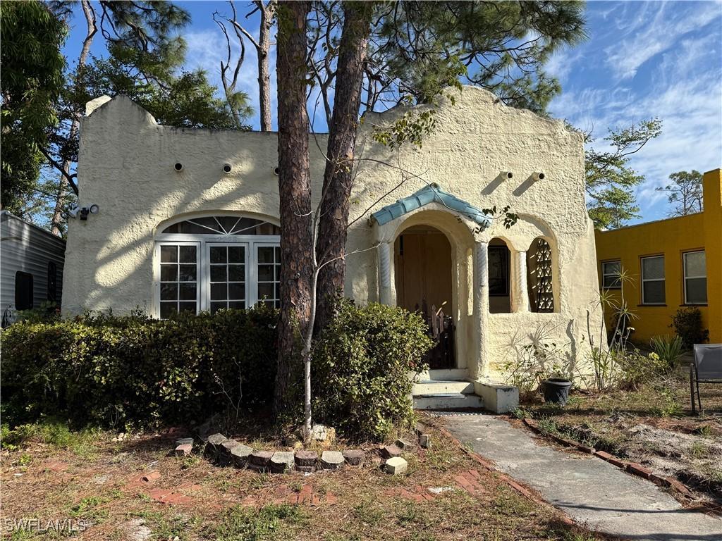 2223 Katherine St., Fort Myers, FL 33901