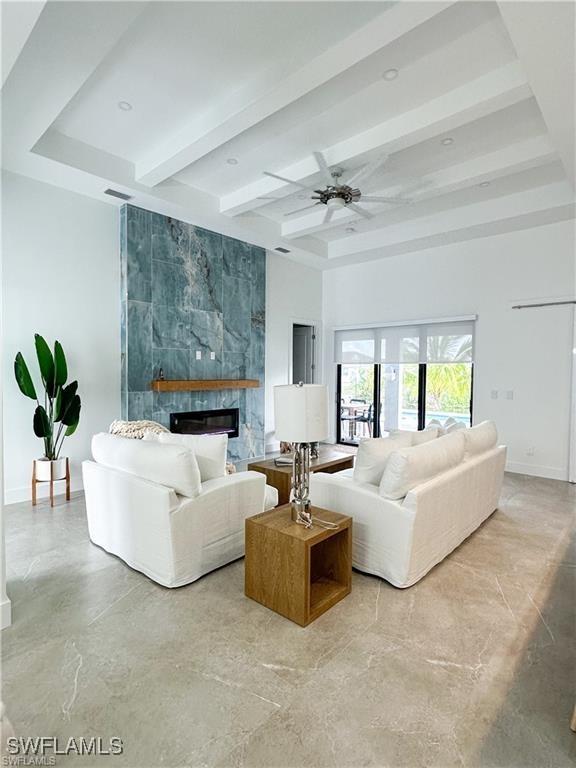9 NW 8th Ter., Cape Coral, FL 33993