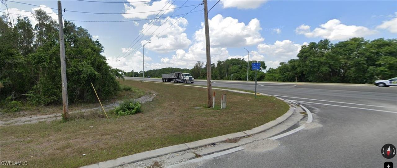 448 Conlee St., Lehigh Acres, FL 33974