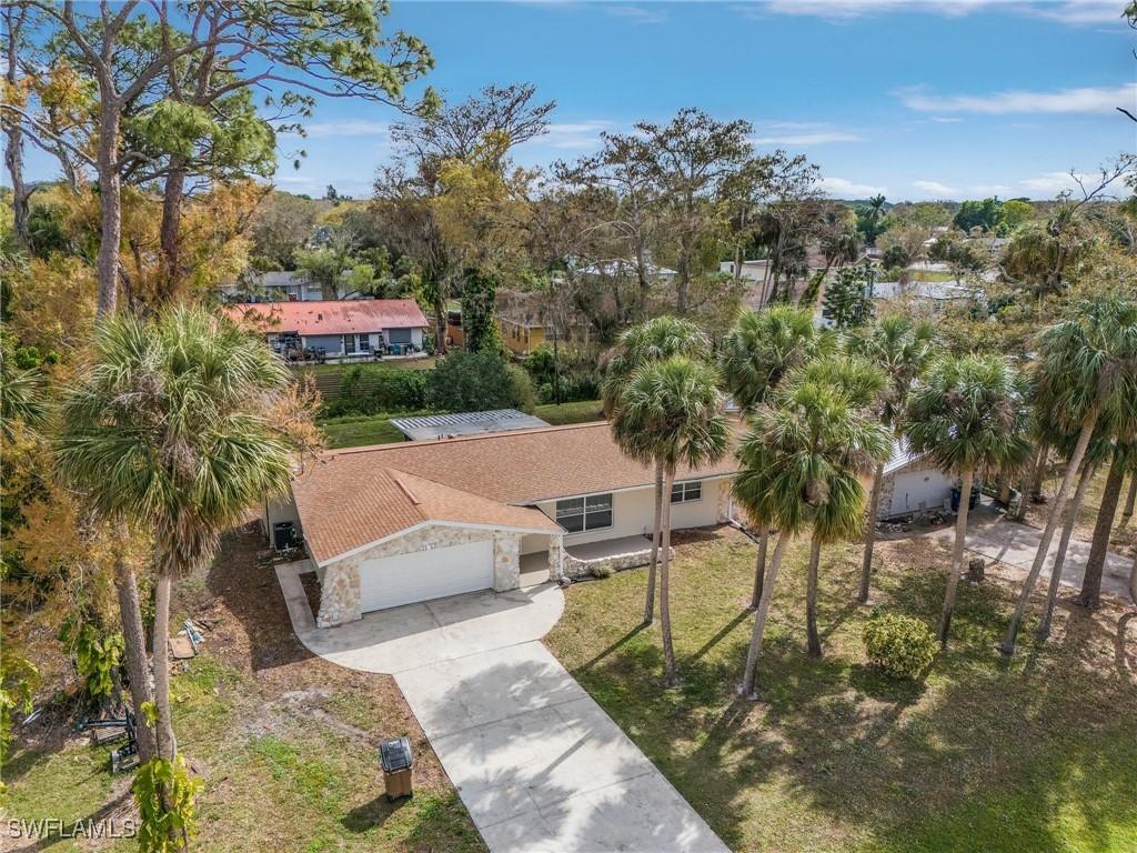 2326 Davis Blvd., Fort Myers, FL 33905