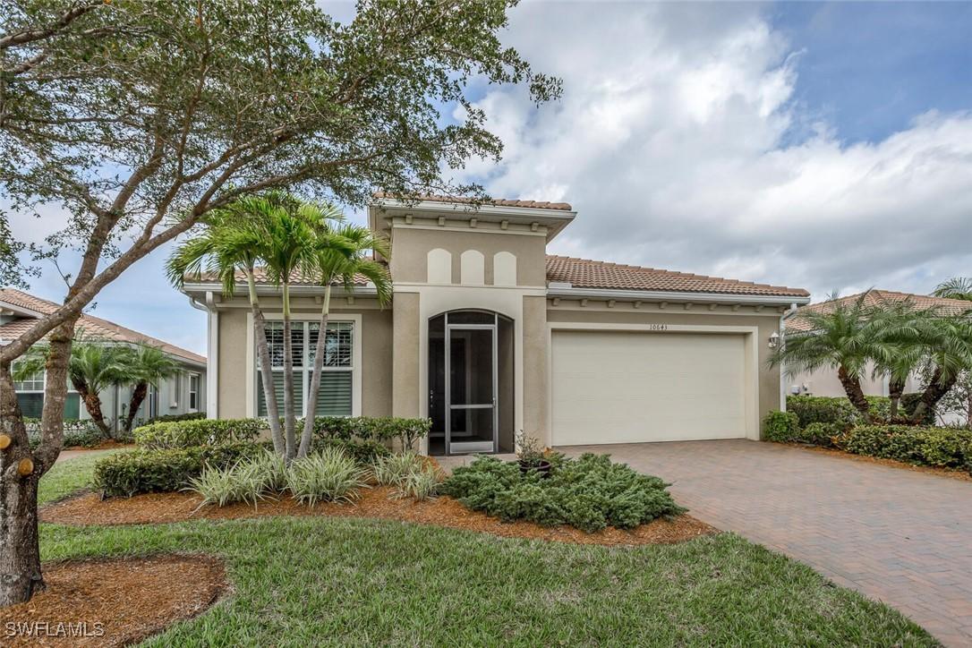 10643 Carena Cir., Fort Myers, FL 33913