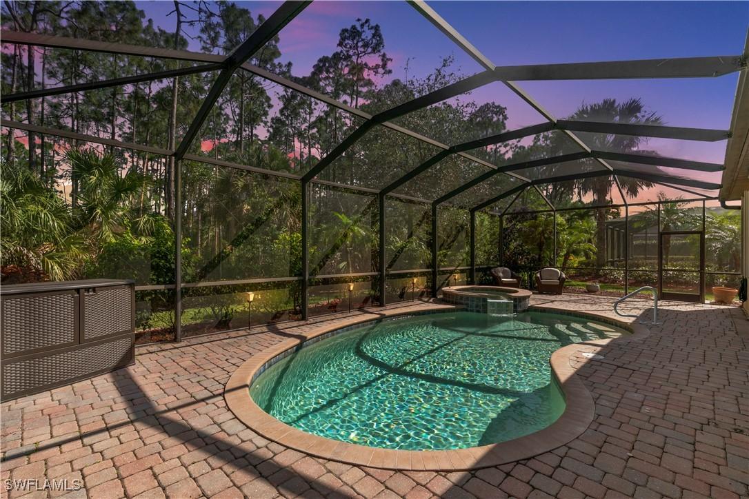 3915 Treasure Cove Cir., Naples, FL 34114