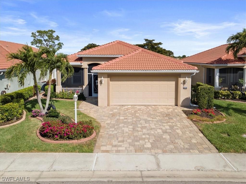 20755 Kaidon Ln., North Fort Myers, FL 33917