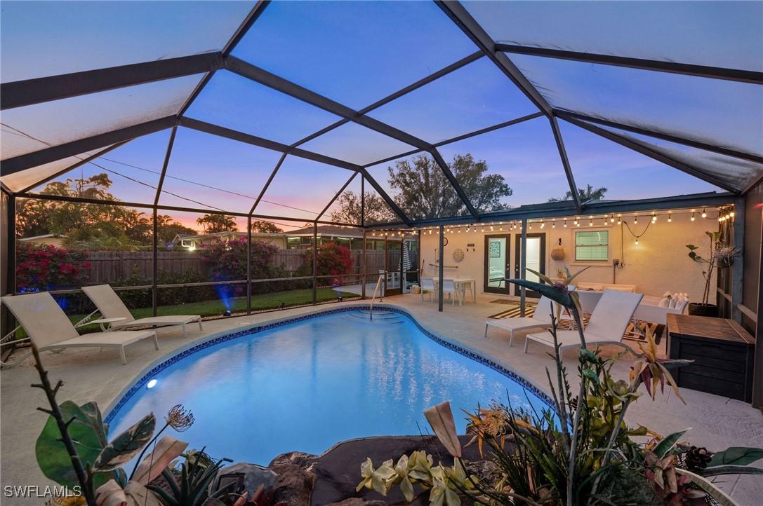 680 102nd Ave., Naples, FL 34108