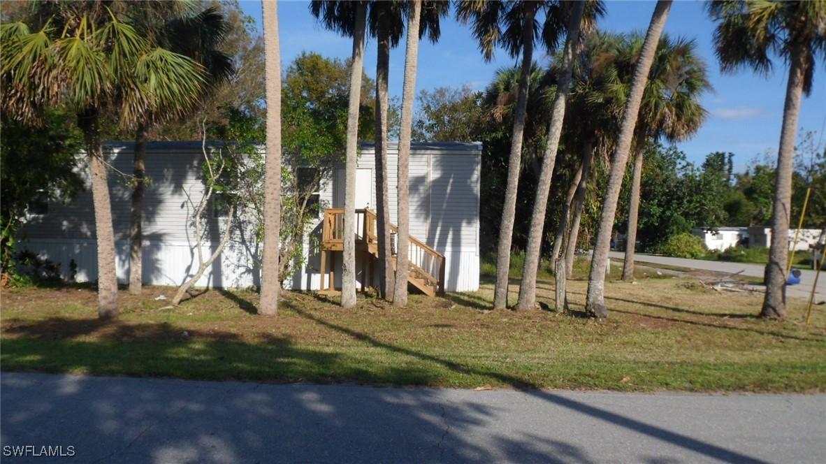 370 San Bernardino St., North Fort Myers, FL 33903