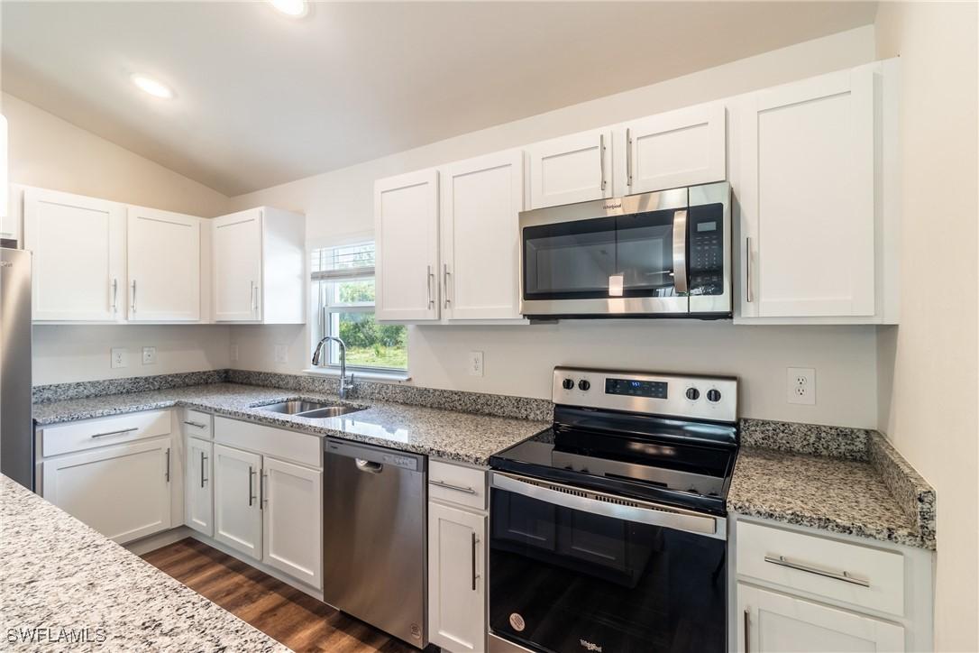 2759 Yacolt Ave., North Port, FL 34286