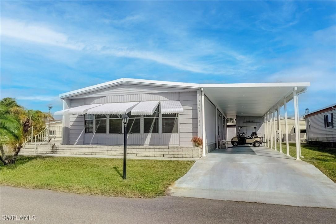 5501 John Alden Ln., North Fort Myers, FL 33917