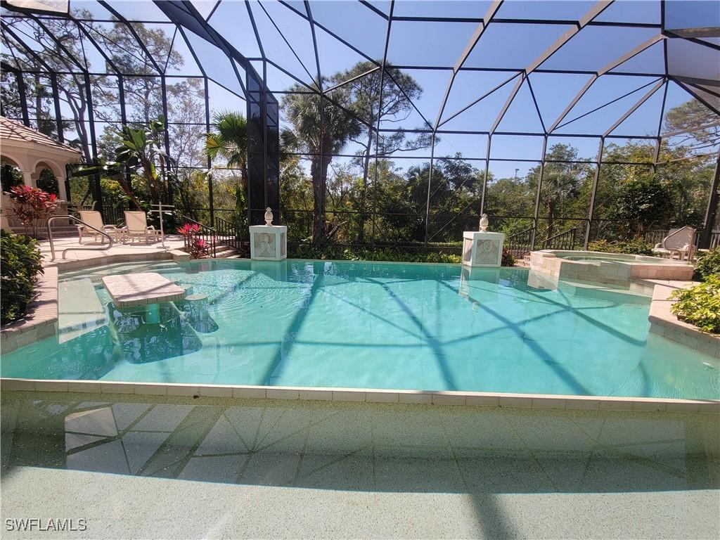 1269 Pocantico Ln., Naples, FL 34110