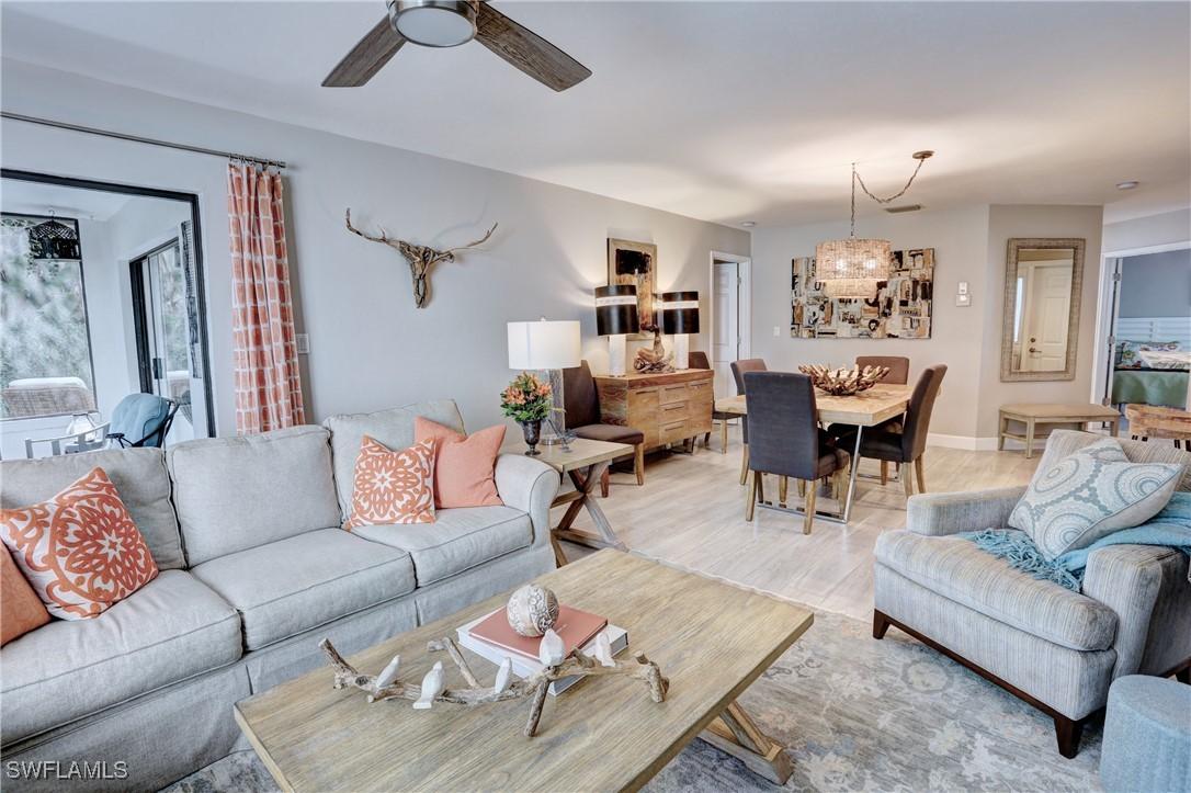 504 Courtside Dr. #E104, Naples, FL 34105