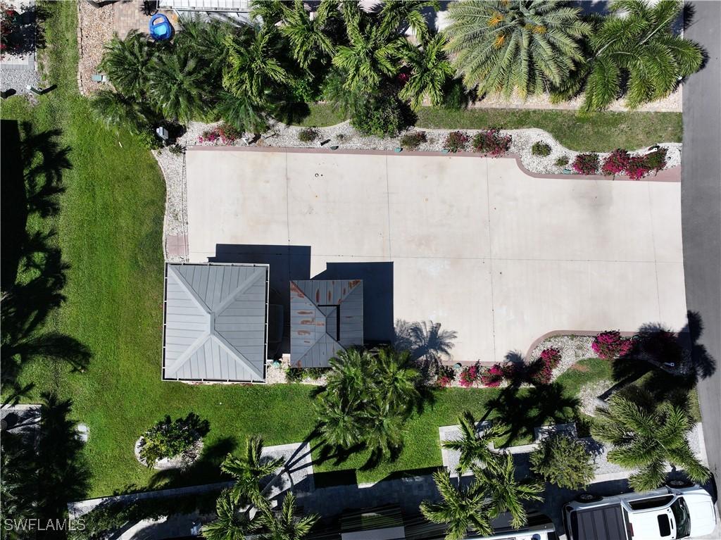 10014 Parkwood Dr., Fort Myers, FL 33905