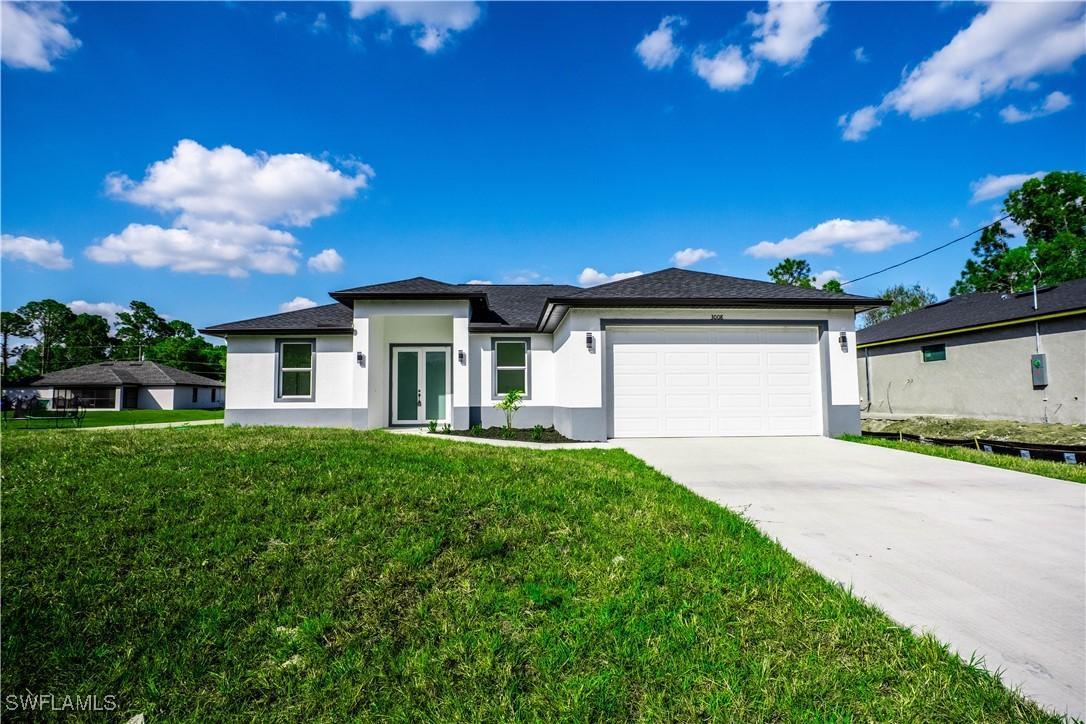 3744 Kilarney St., Fort Myers, FL 33905