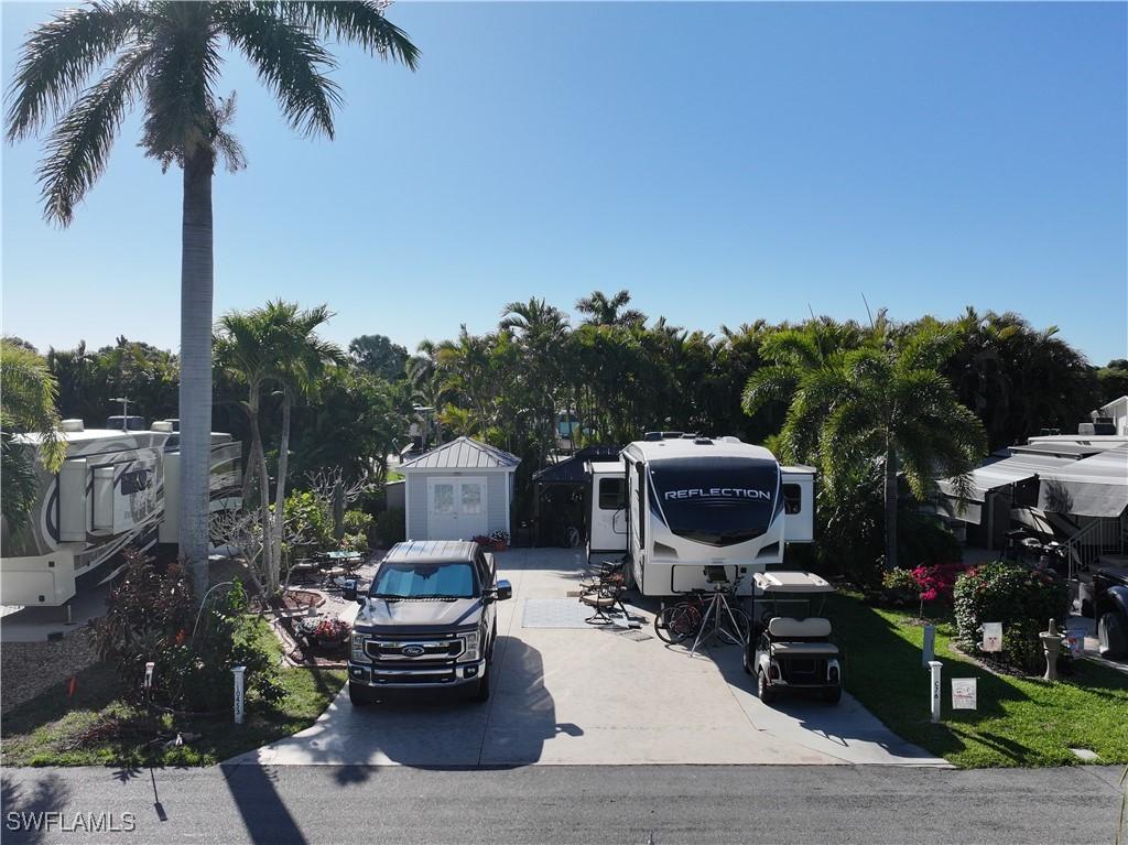 10453 Nightwood Dr., Fort Myers, FL 33905