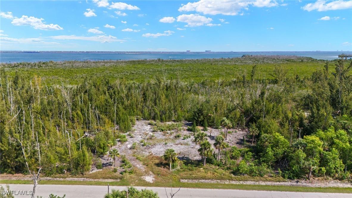 5576 Sabal Ave., St James City, FL 33956