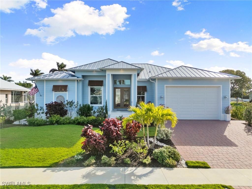 179 Cyrus St., Marco Island, FL 34145