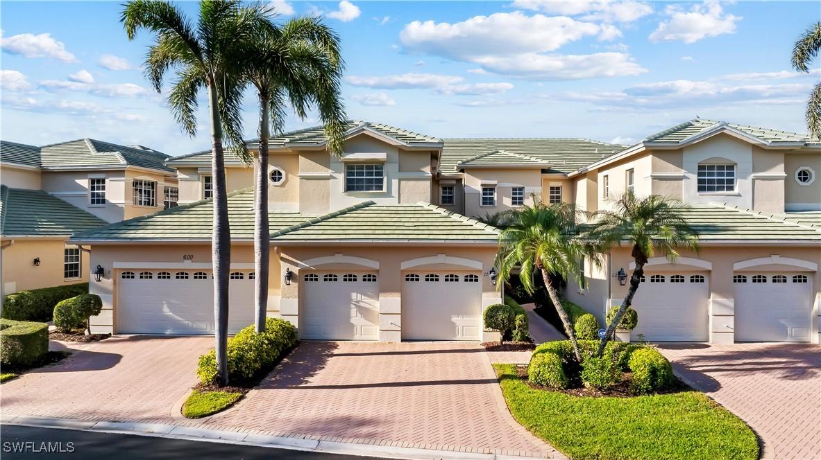 600 Vintage Reserve Ln. #22A, Naples, FL 34119