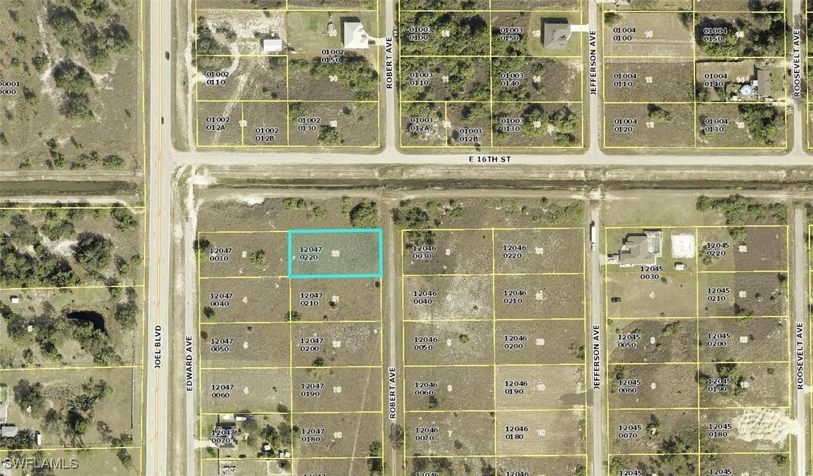 1519 Robert Ave., Lehigh Acres, FL 33972