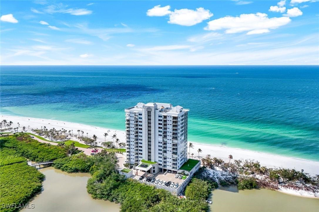 10 Seagate Dr. #PH 2N, Naples, FL 34103