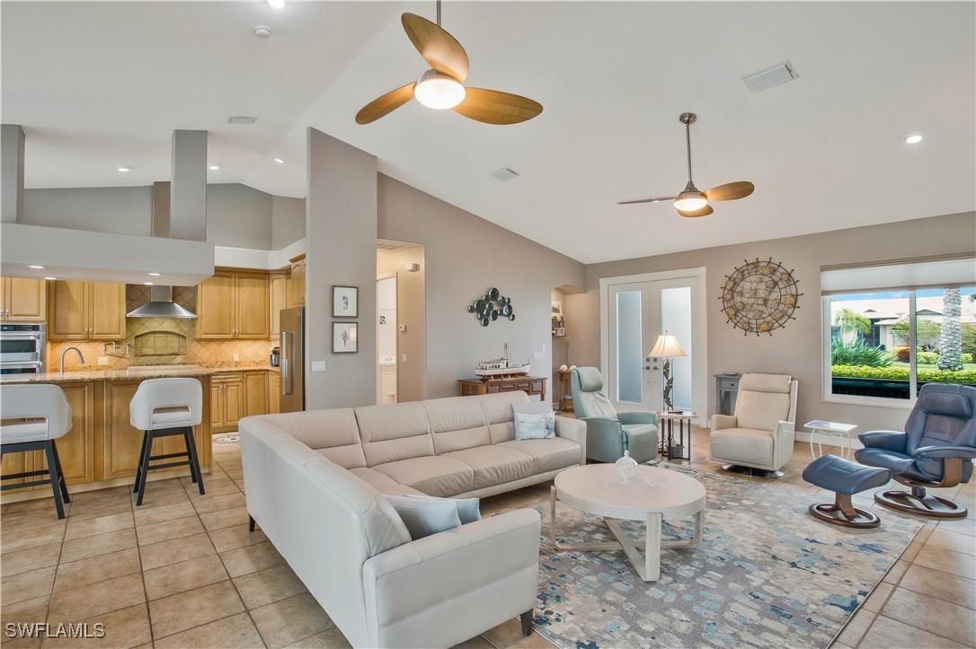 11879 King James Ct., Cape Coral, FL 33991