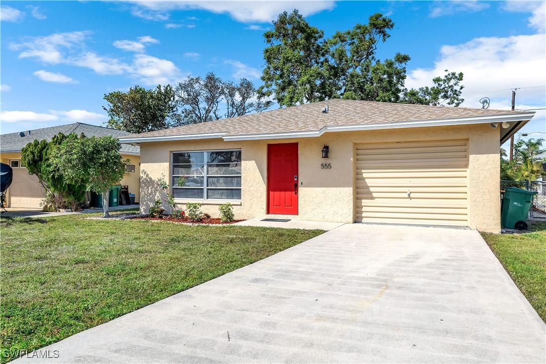 555 107th Ave., Naples, FL 34108
