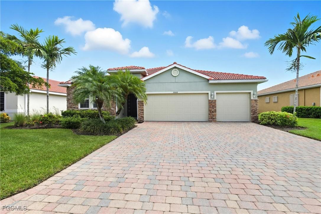 3000 Sunset Pointe Cir., Cape Coral, FL 33914