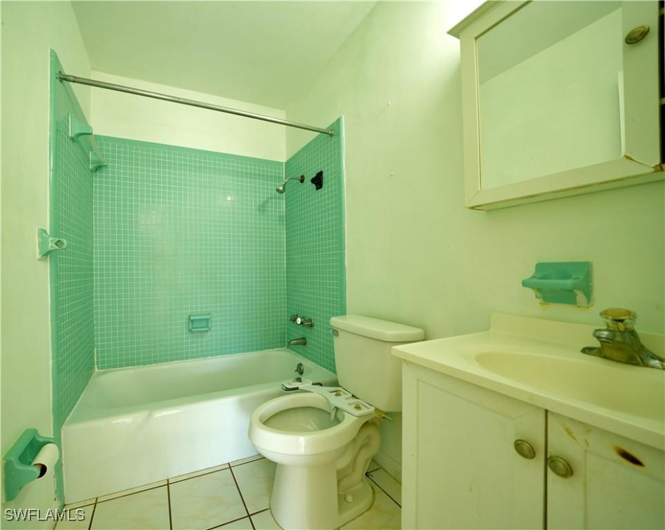 720 Joel Blvd., Lehigh Acres, FL 33936